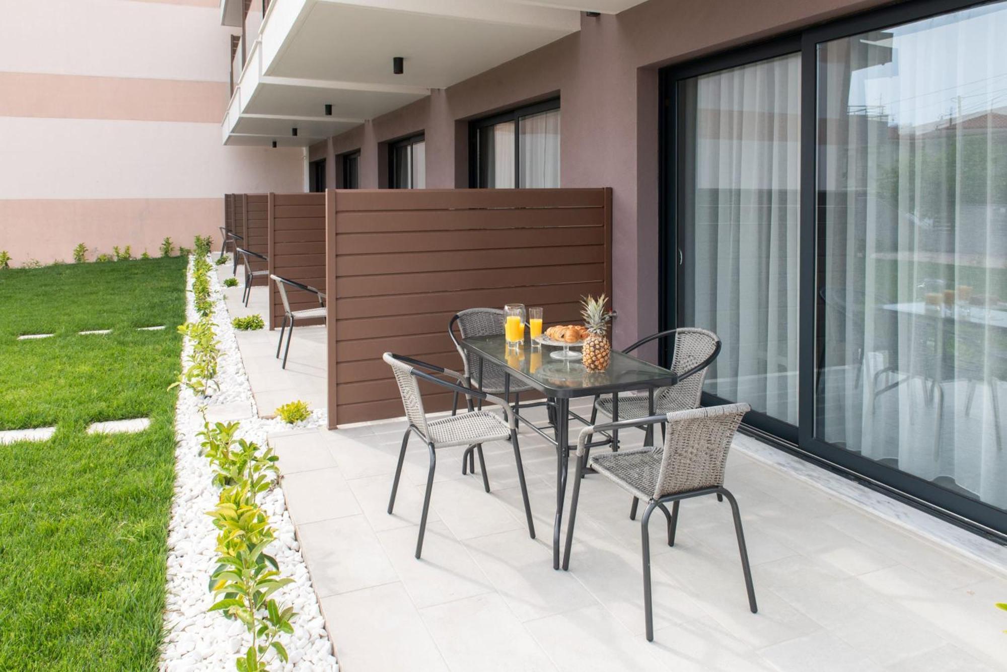 Aparthotel Sithonian Sunset Luxury - Nikiti Cozy Getaways Extérieur photo